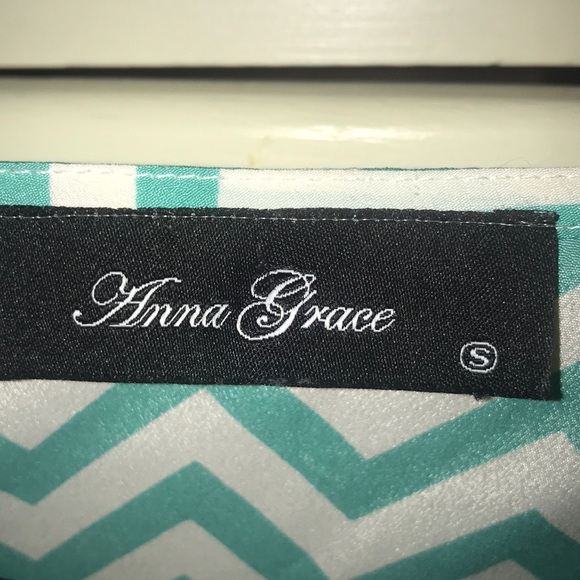 Chevron top- S - Picture 3 of 4